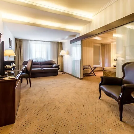 Ramada & By Wyndham North 4* Bucharest