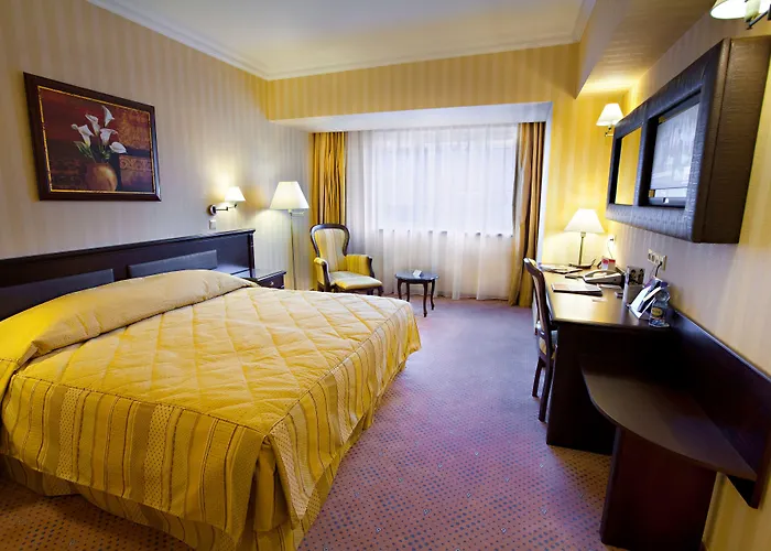 호텔 Ramada & By Wyndham North 부쿠레슈티