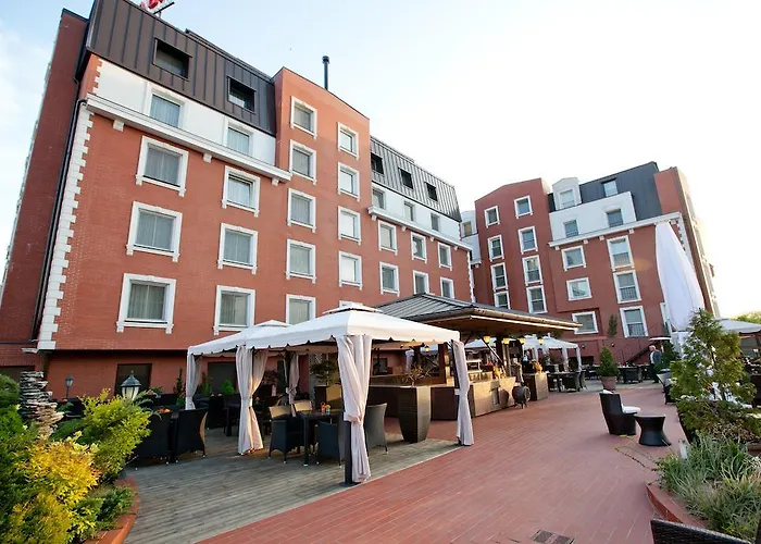 Ramada & By Wyndham North 부쿠레슈티
