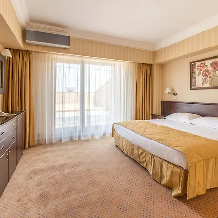 Ramada & By Wyndham North Boekarest