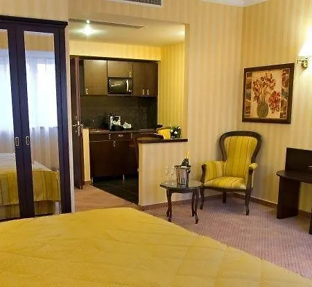 Ramada & By Wyndham North