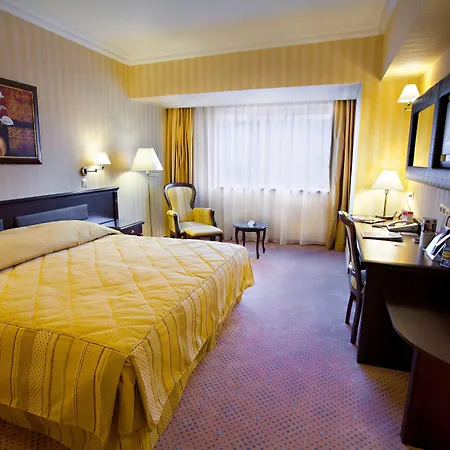 Hotell Ramada & By Wyndham North Bukarest