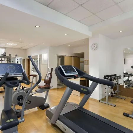 Ramada & By Wyndham North 4* Bukarest