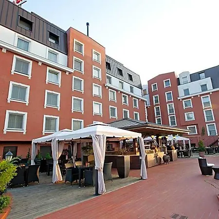 Hotell Ramada & By Wyndham North