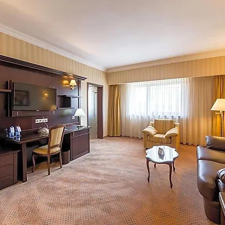 Ramada & By Wyndham North Hotell Bukarest