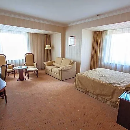 Ramada & By Wyndham North 4*