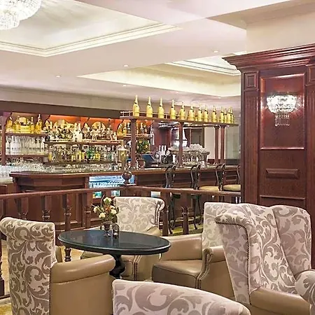 Ramada & By Wyndham North Hotell Bukarest