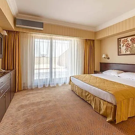 Hotell Ramada & By Wyndham North Bukarest