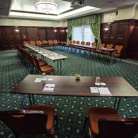 Ramada & By Wyndham North Hotel Bucarest