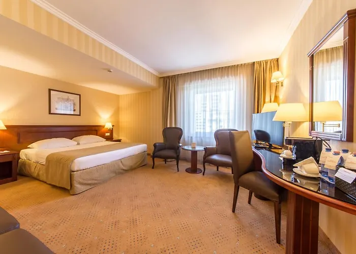 Ramada & By Wyndham North 4*