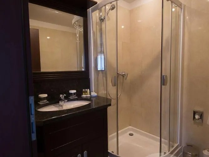 Ramada & By Wyndham North 酒店