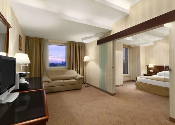 Ramada & By Wyndham North 布加勒斯特