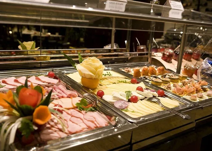 Ramada & By Wyndham North