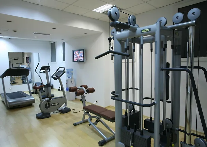 Ramada & By Wyndham North Бухарест