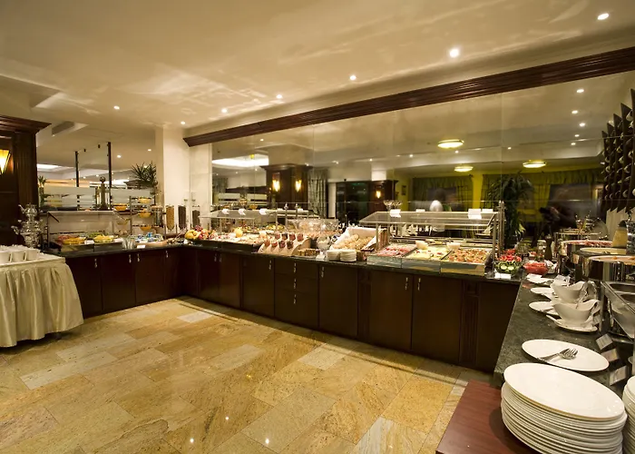 Ramada & By Wyndham North 4*