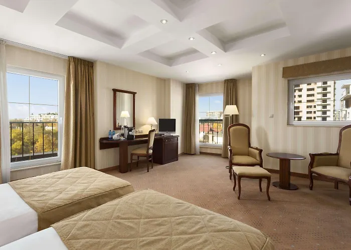 Ramada & By Wyndham North