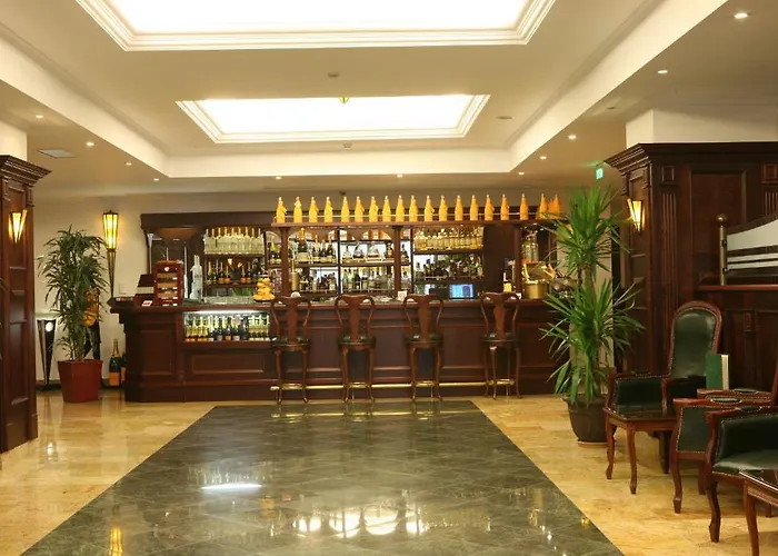 Ramada & By Wyndham North 4*