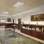 Szálloda Ramada & By Wyndham North 4*
