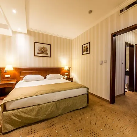 Ramada & By Wyndham North Hotell Bukarest