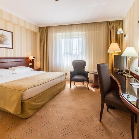 Ramada & By Wyndham North 4*
