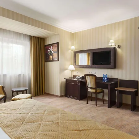 Ramada & By Wyndham North 4*