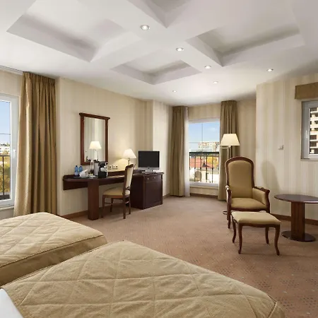Ramada & By Wyndham North Hotell Bukarest
