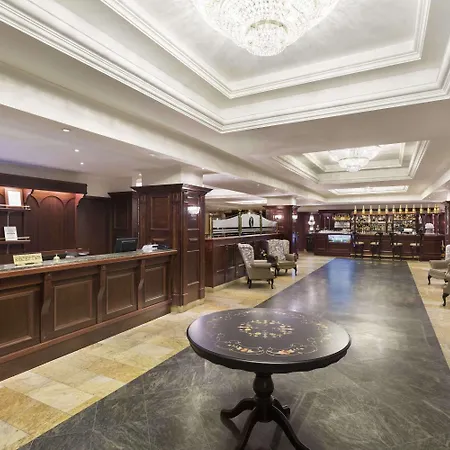Ramada & By Wyndham North 4* Bukarest