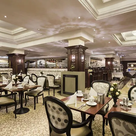 Ramada & By Wyndham North