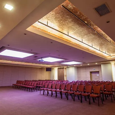 Hotel Ramada & By Wyndham North 4*